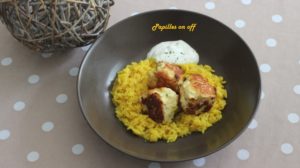 Boulettes de poulet à l’orientale et leur riz au curcuma au thermomix ou sans