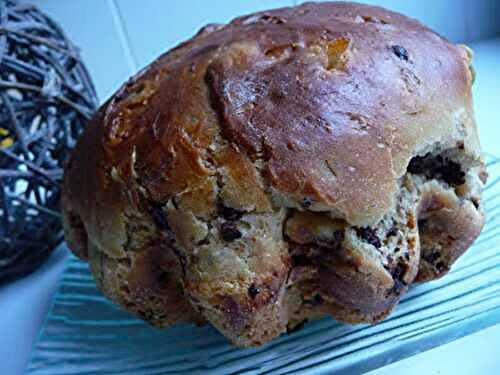 Brioche aux pépites de chocolat et oranges confites