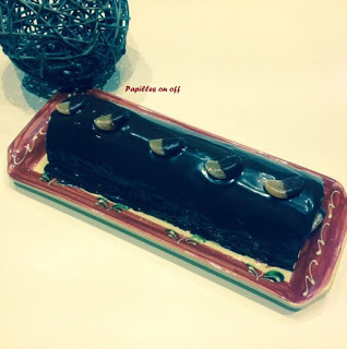 Bûche de Noël bavaroise aux marrons, insert clémentines et glaçage chocolat (agar agar)