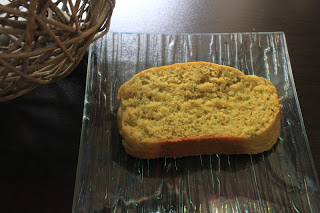 Cake au pesto basilic noisettes au thermomix ou sans