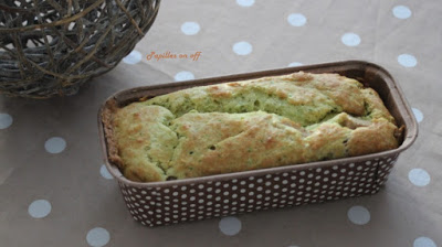 Cake poulet courgettes et mozzarella au thermomix ou sans