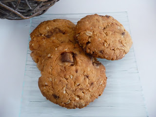 Cookies au lait concentré sucré, flocons d’avoine et chocolat (sans œufs)