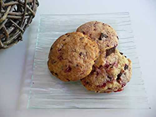Cookies aux chunks de chocolat et framboises