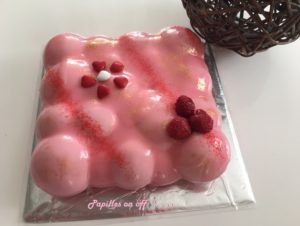 Entremet framboises et pistache, glaçage miroir, au thermomix ou sans