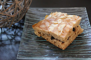 Gâteau à la compote de pommes, fourré à la confiture de mûres sauvages, au thermomix ou sans