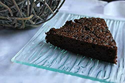 Gâteau au chocolat au micro-ondes prêt en 10mn