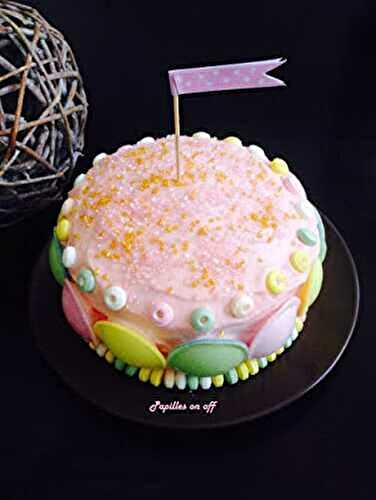 Gâteau pastel décoré de bonbons multicolores au thermomix ou sans – gâteau d’anniversaire fille