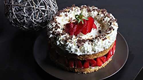 Layer cake aux fraises de Carpentras au thermomix ou sans