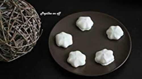 Meringues sans oeuf au jus de pois chiches au thermomix ou sans