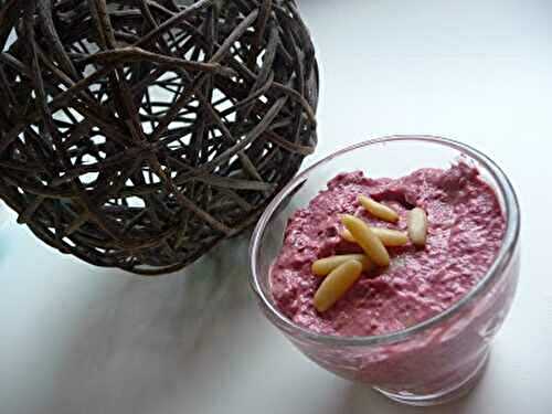 Mousse de betteraves aux pignons