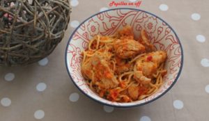 Nouilles sautées aux légumes et poulet teriyaki