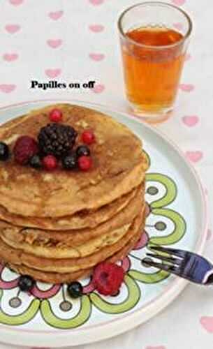 Pancakes à la farine de petit épeautre et lait d’amandes – IG bas – au thermomix ou sans