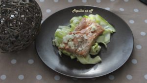 Papillotes de saumon à l’anis et leurs tagliatelles de courgettes