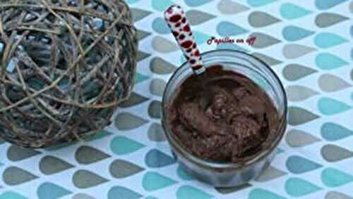 Pâte à tartiner chocolat noir et spéculoos au thermomix