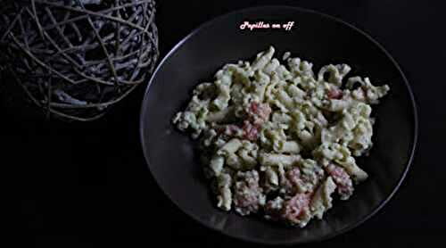 Pâtes à l’avocat, au citron vert et saumon fumé