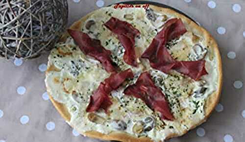 Pizza aux champignons, mont d’or et bresaola au thermomix ou en MAP