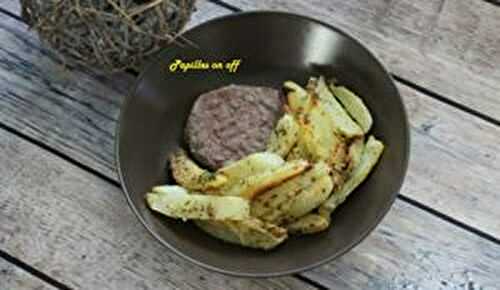 Pommes de terre façon potatoes à l’ail et au parmesan