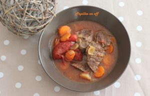 Ragoût de boeuf aux tomates et carottes