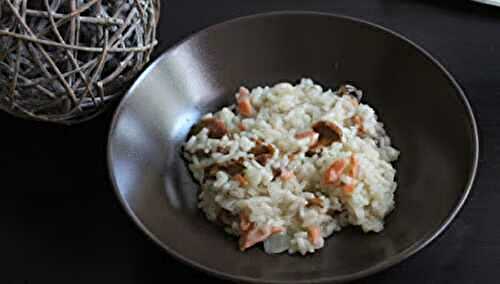 Risotto au saumon fumé, champignons des bois et parmesan