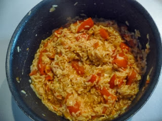 Riz pilaf aux tomates et poivrons