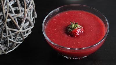 Soupe de fraises aux tomates au thermomix ou sans