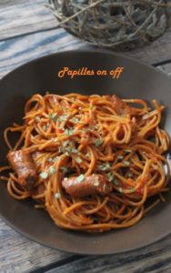 Spaghettis aux merguez, tomates et tomates séchées au thermomix ou sans