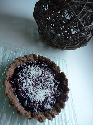 Tartelettes au cacao, à la framboise et à la violette