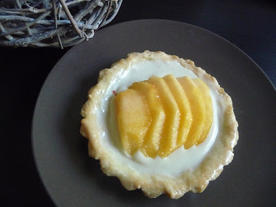 Tartelettes au chocolat blanc et aux nectarines au thermomix ou sans