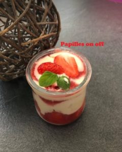 Tiramisu aux fraises et à la menthe au thermomix ou sans