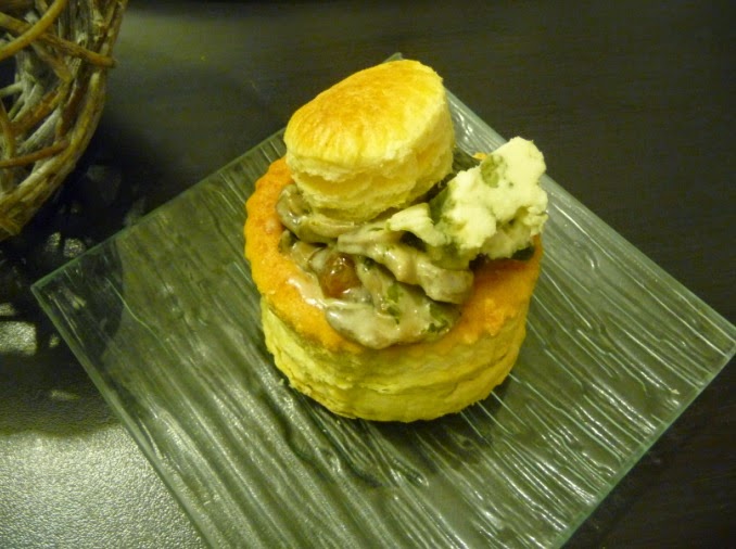 Vol au vent boeuf, champignons et roquefort