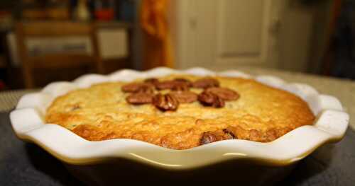 Cobbler aux pommes, poires et dattes