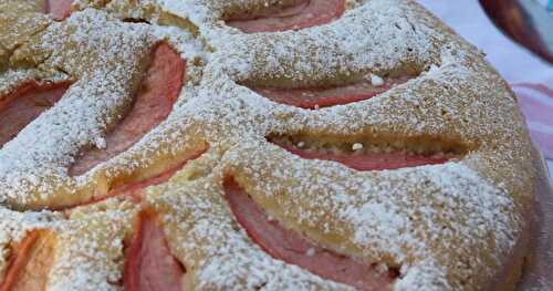 Gâteau aux Pommes et à l'Alchermès