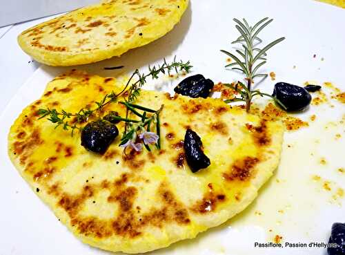 Recette facile du pain KESRA au curcuma et à l'huile d'olive des Baux de Provence - Passiflore, Passion d'Héllyane