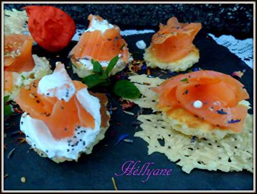 BLINIS à la crème fromagère et saumon fumé