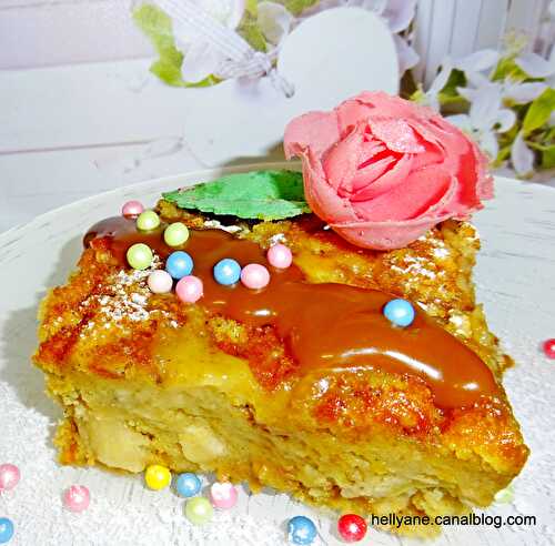 Gâteau super moelleux à l'aquafaba, aux pommes, poudre de combava et au caramel