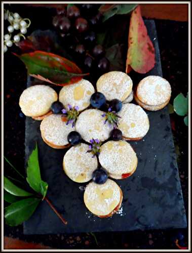 Grappe de raisin sablée, à la confiture de lait et à la pâte à tartiner chocolat noisette