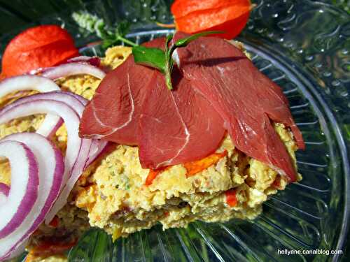 Omelette soufflée aux légumes / lait d'amande et tranches de magret de canard fumé