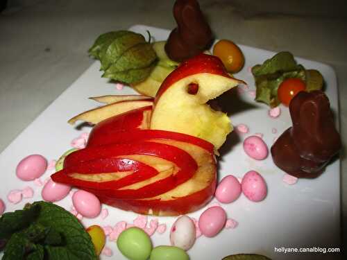 Poule en pomme pour Pâques