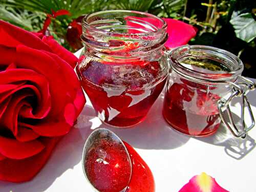 RECETTE SIROP DE ROSE ET FLEURS D'HIBISCUS MAISON