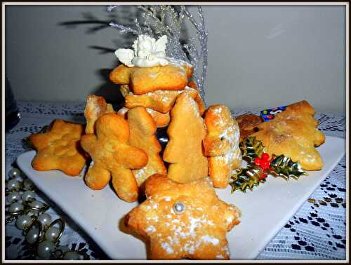 Sablés briochés pour Noël, à la confiture, pâte à tartiner ou nature