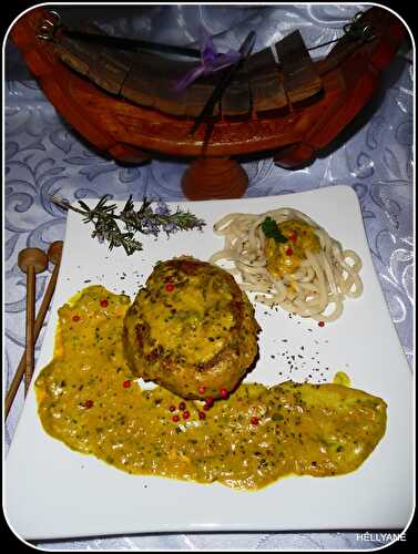 Steak de veau pané à la crème coco/curry accompagné de nouilles japonaises