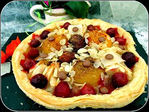 Tarte aux fruits "pêches, cerises, et prunes sans gluten et ses pépites de chocolat au lait