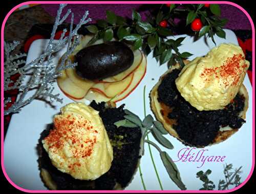 Tartelettes aux boudins Antillais noirs aux pommes couronnées d'îles flottantes