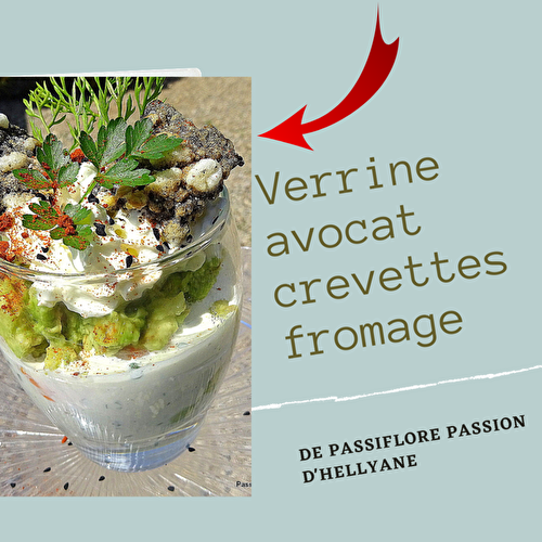 Verrines avocats crevettes chantilly aux graines de nigelle et capsaicine