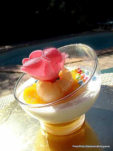 PANNA COTTA à la MANGUE / LITCHI au lait de coco