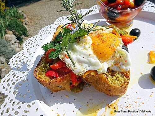 PAIN GARNI AUX LEGUMES DU SOLEIL + OEUF