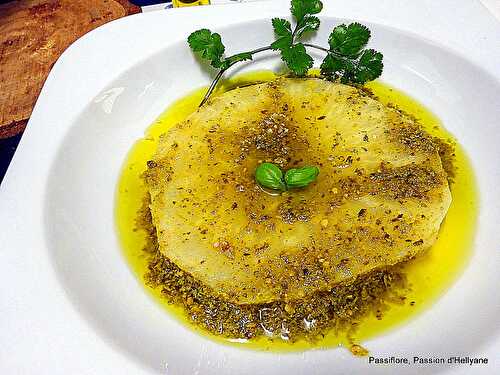 Tranches de cèleri rave cuites à l'huile d'olive et pesto basilic 