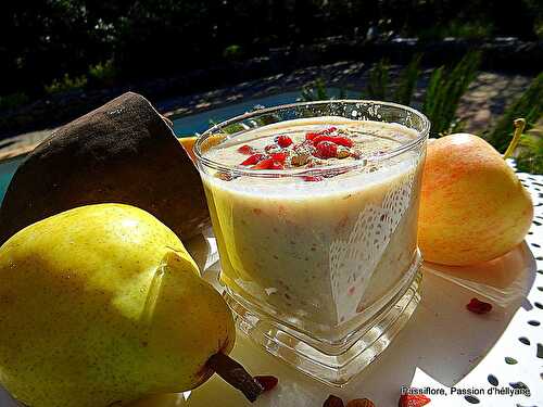 DETOX - BIENFAITS - Smoothie aux fruits, baies et poudre de baobab