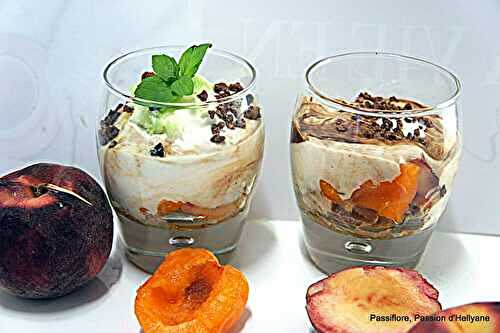 Dessert fromage blanc / chocolat / fruits frais et miel 