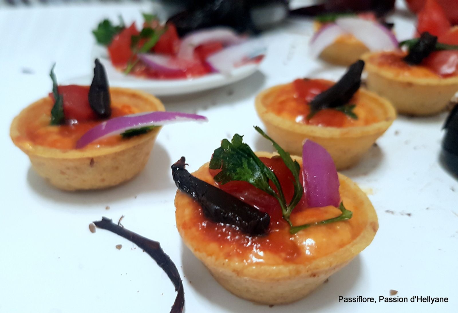 Mini taco coupelle sauce salsa ail noir 
